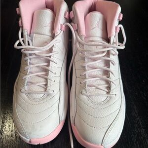 Jordan Women's White and Pink High-Top 👟